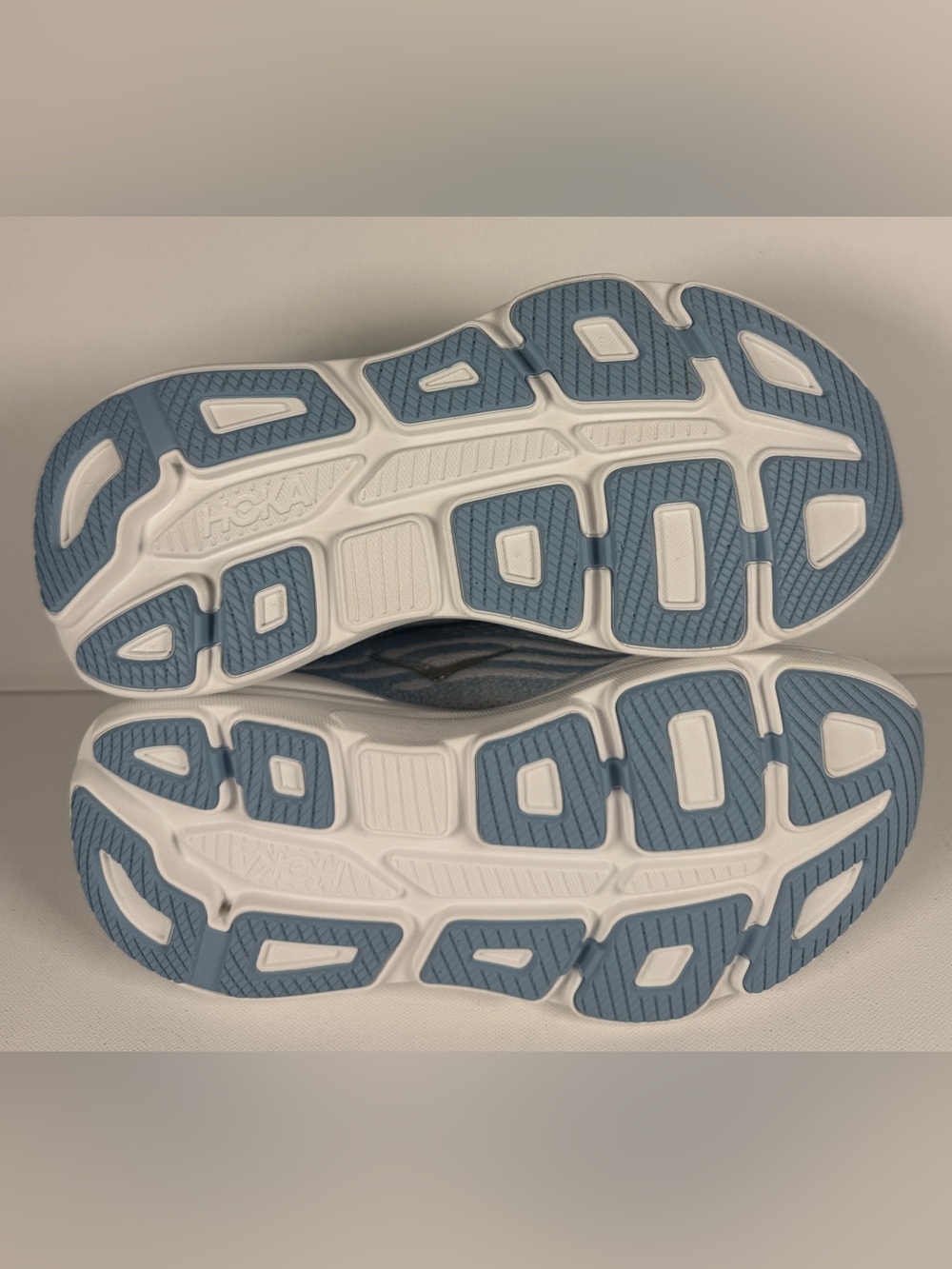 HOKA Bondi 9 Women's Running Shoes Blue/White Max Cushion Size 8B Medium - Picture 6 of 7